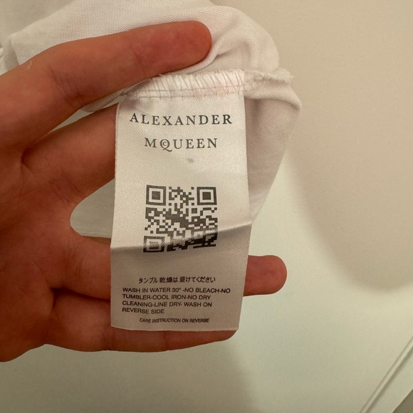 Alexander McQueen t-shirt small size - Picture 8 of 8